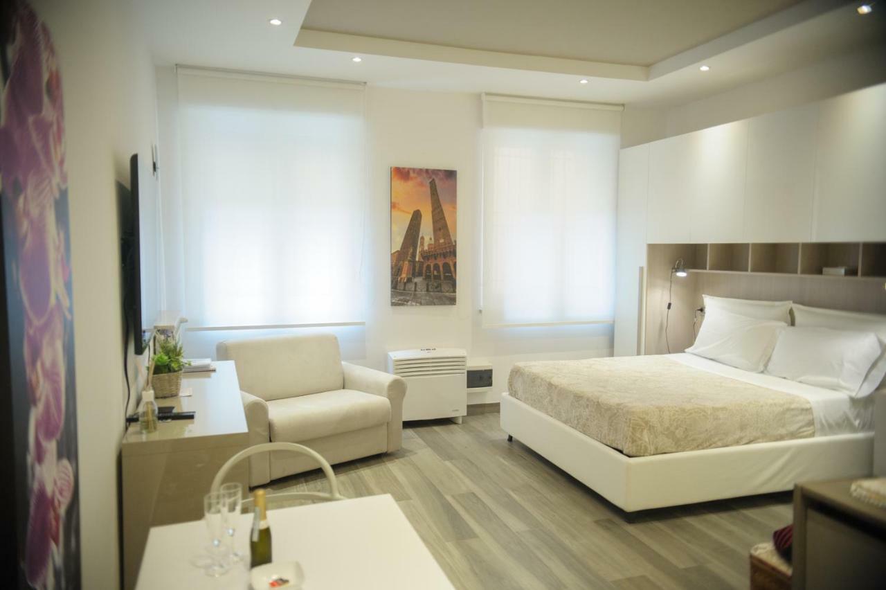 Andrea Luxury Apartments Strada Maggiore Studio 1 Болонья Екстер'єр фото