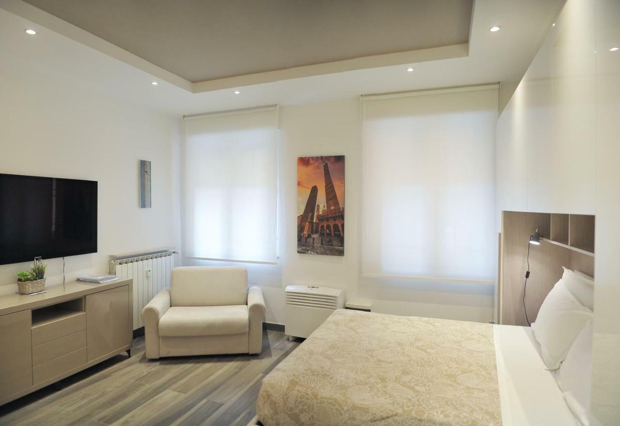 Andrea Luxury Apartments Strada Maggiore Studio 1 Болонья Екстер'єр фото