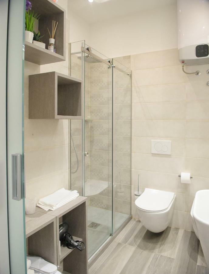 Andrea Luxury Apartments Strada Maggiore Studio 1 Болонья Екстер'єр фото